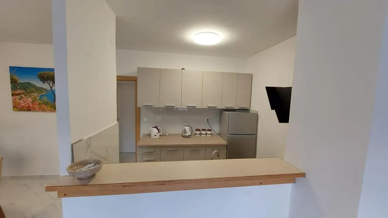 Iva Apartment Split 0*,