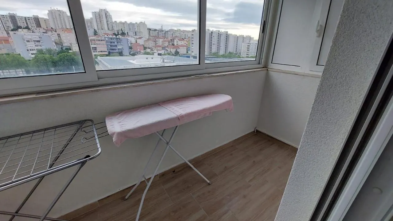Iva Apartment Split 0*,